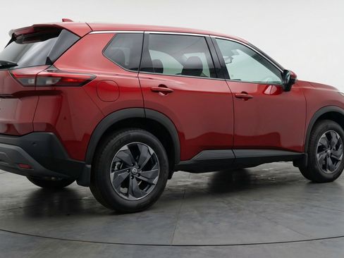 Used 2025 Nissan Rogue SV image 9