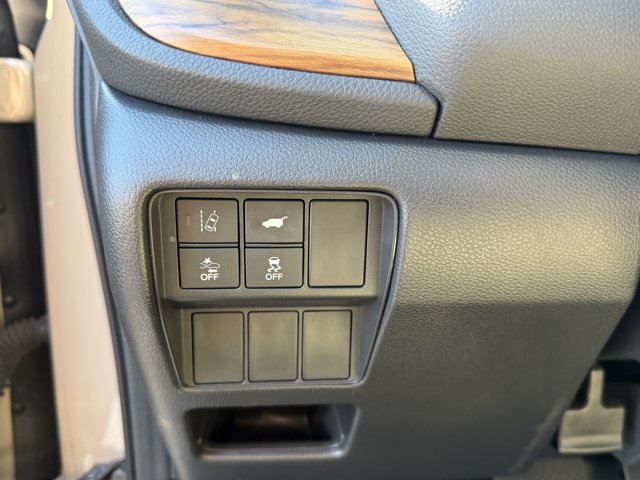 Used 2017 Honda CR-V Touring image 11