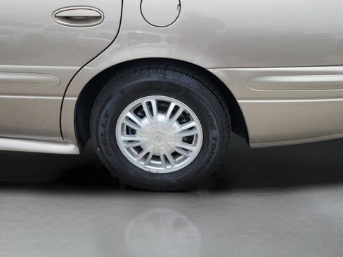 Used 2003 Buick Le Sabre Custom w/ Best Seller Package FWD image 29