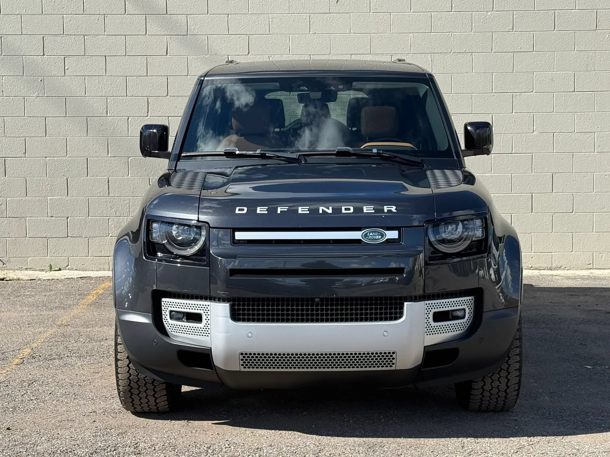 Used 2023 Land Rover Defender 130 First Edition AWD/4WD image 12