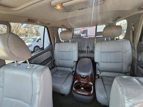 Used 2005 Toyota Sequoia Limited image 19
