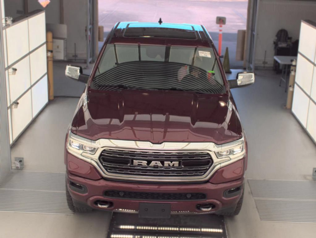 Used 2022 RAM 1500 Limited AWD/4WD image 2