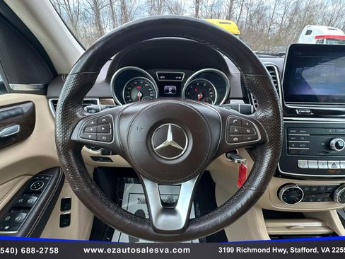 Used 2018 Mercedes-Benz GLS 450 4MATIC w/ Premium Package image 23