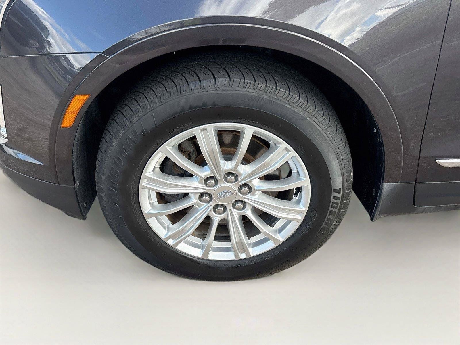 Used 2017 Cadillac XT5 FWD image 30