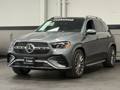 Certified 2025 Mercedes-Benz GLE 450e 4MATIC image 6