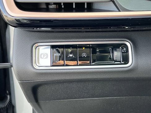 New 2026 Buick Envision Sport Touring image 25