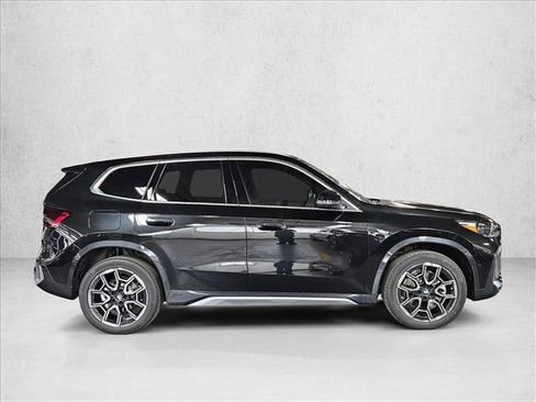 New 2026 BMW X1 xDrive28i w/ Technology Package AWD/4WD image 4