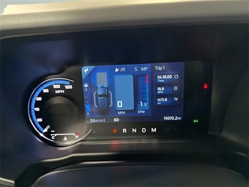 Used 2023 Ford Bronco Badlands image 18