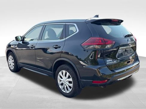 Used 2019 Nissan Rogue S AWD/4WD image 5