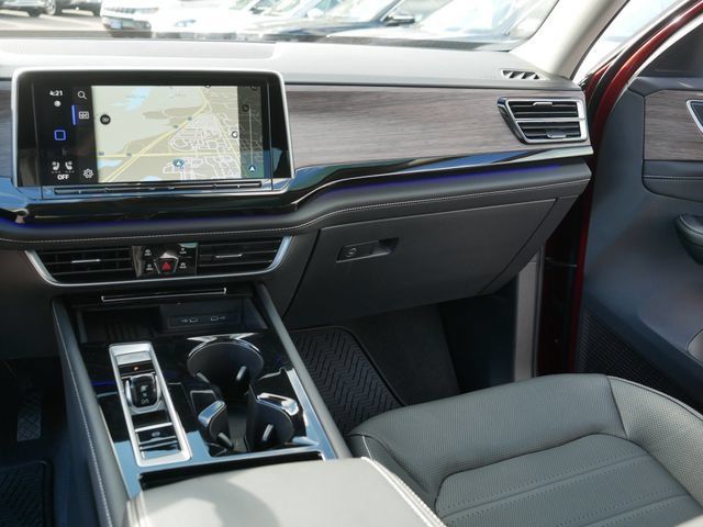 Certified 2025 Volkswagen Atlas SEL AWD/4WD image 24