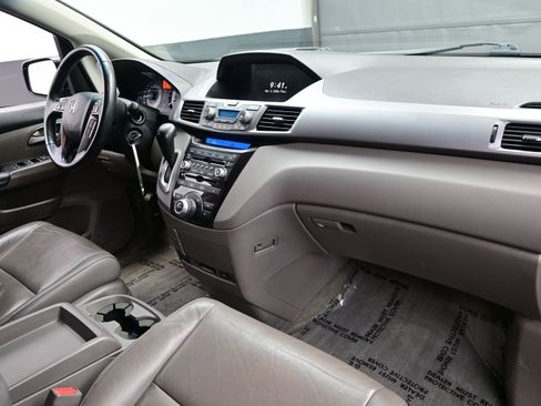 Used 2012 Honda Odyssey Touring image 15