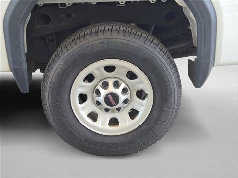 Used 2021 GMC Sierra 2500 4x4 Crew Cab w/ Gooseneck/5TH Wheel Package image 14