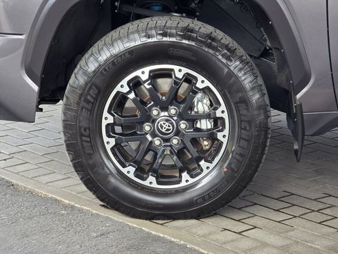 Used 2025 Toyota Tundra SR5 w/ TRD Off-Road Package AWD/4WD image 9