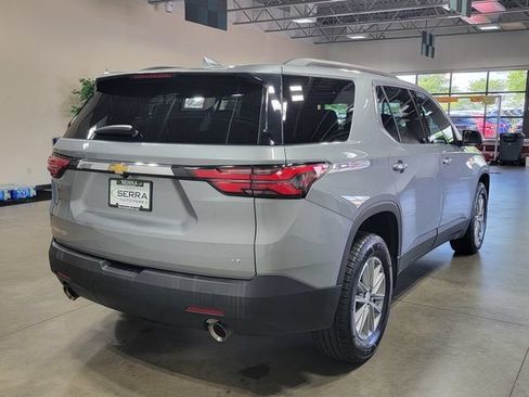 Certified 2023 Chevrolet Traverse LT FWD image 5