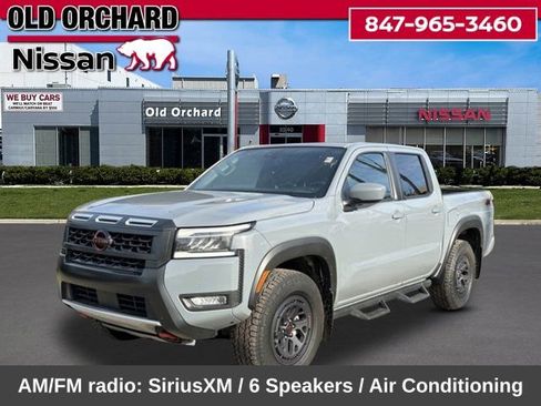 Used 2025 Nissan Frontier PRO-4X AWD/4WD image 1