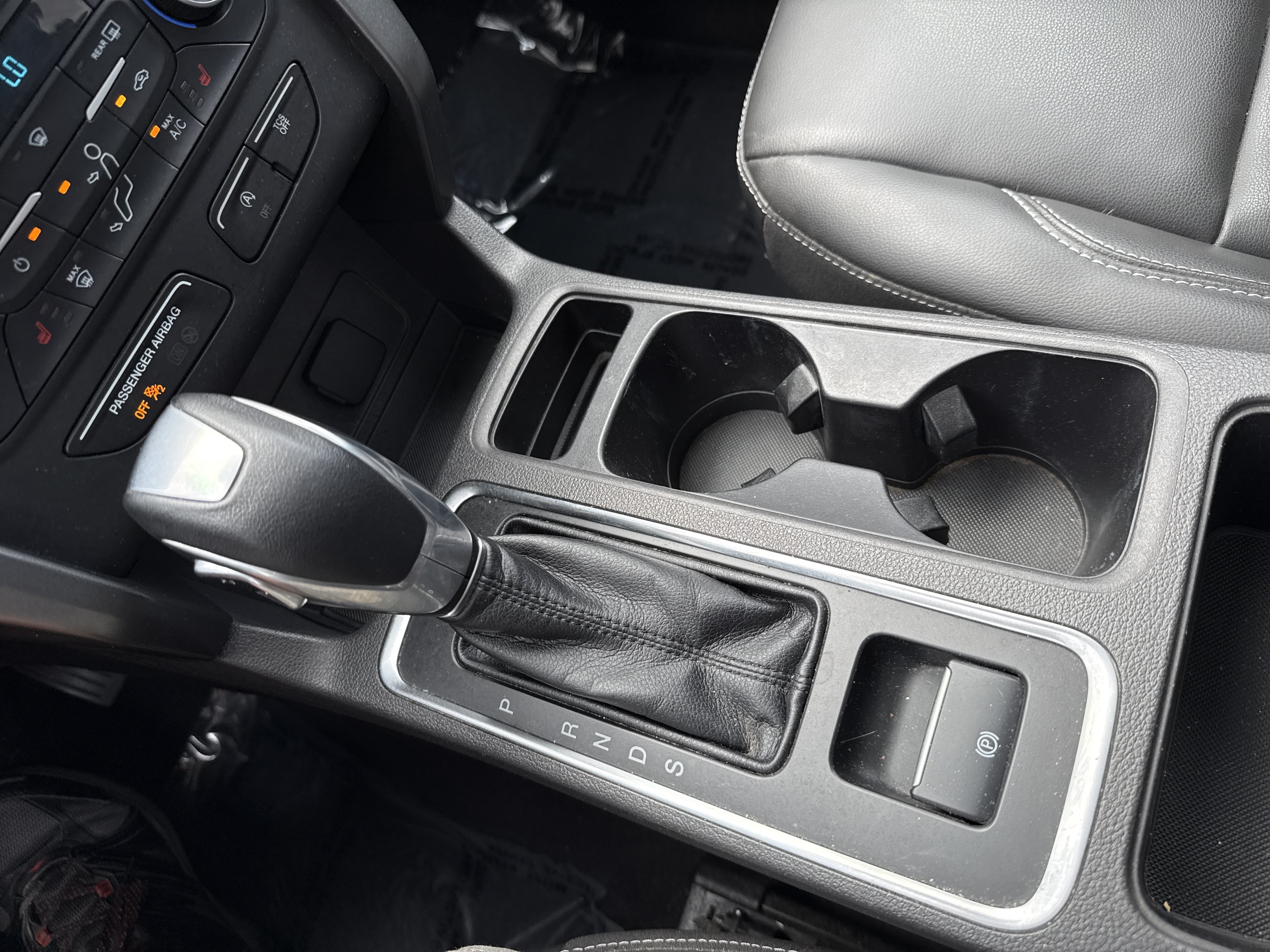 Used 2019 Ford Escape SEL AWD/4WD image 23