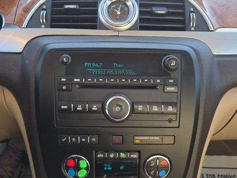 Used 2011 Buick Enclave CXL w/ Trailering Provision Package image 16