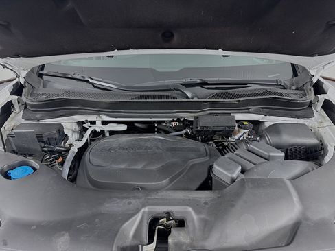 Certified 2024 Honda Passport TrailSport image 31