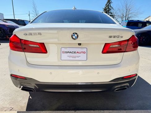 Used 2018 BMW 530e xDrive 530e xDrive iPerformance Sedan image 4