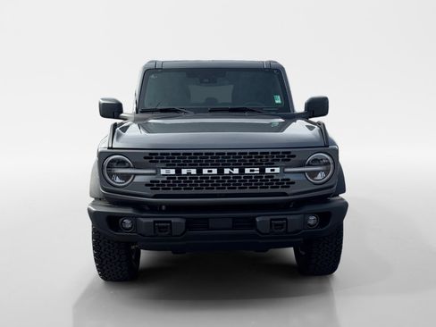 New 2025 Ford Bronco Badlands image 9