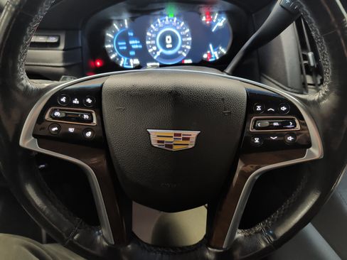 Used 2019 Cadillac Escalade ESV Premium Luxury image 11