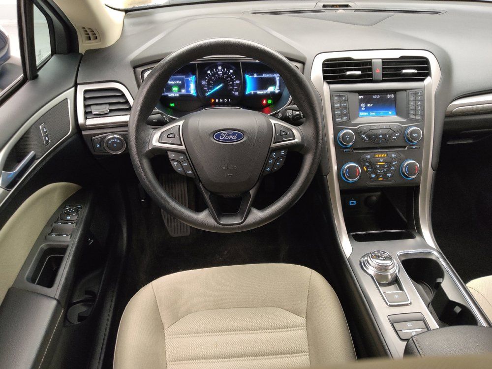 Used 2018 Ford Fusion S FWD image 22