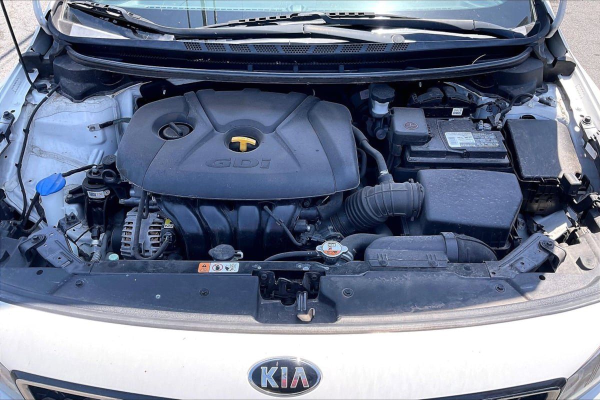Used 2017 Kia Forte LX FWD image 10