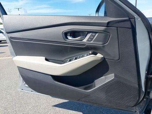 Used 2025 Honda Accord Touring image 26