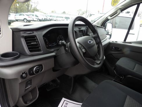 Used 2024 Ford Transit 250 Low Roof w/ Exterior Upgrade Package image 7
