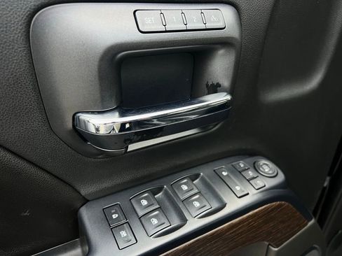 Used 2017 GMC Sierra 1500 Denali w/ Denali Ultimate Package image 43