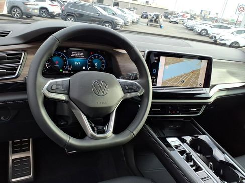 New 2026 Volkswagen Atlas SEL Premium R-Line AWD/4WD image 8