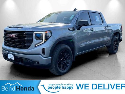 Used 2026 GMC Sierra 1500 Elevation AWD/4WD image 1