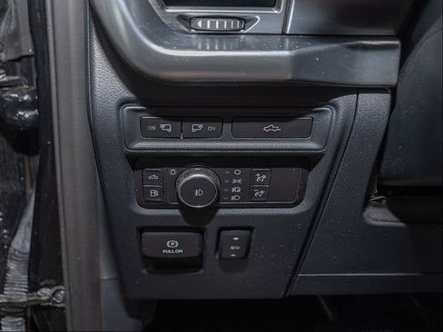Used 2021 Ford F150 Lariat w/ Equipment Group 502A High AWD/4WD image 12