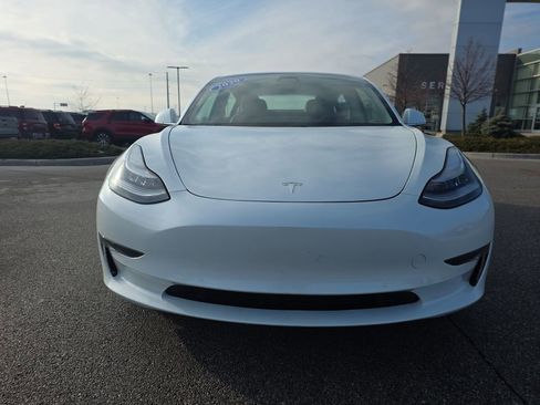 Used 2020 Tesla Model 3 Long Range image 2