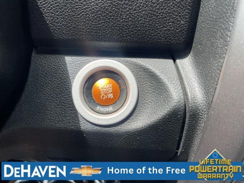 Used 2015 RAM 1500 Sport w/ Ignition Orange Sport Package AWD/4WD image 17