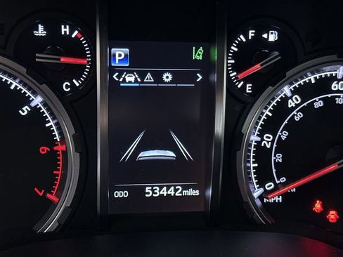 Used 2020 Toyota 4Runner TRD Off-Road AWD/4WD image 12