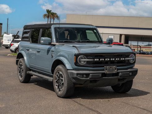 Used 2021 Ford Bronco Outer Banks AWD/4WD image 1