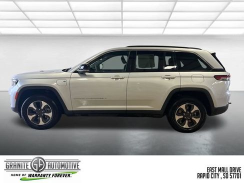 Used 2024 Jeep Grand Cherokee Limited 4xe AWD/4WD image 2