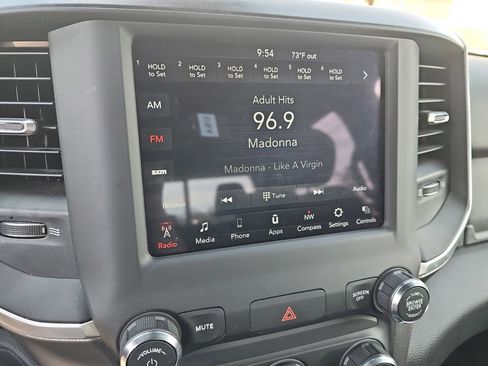 Used 2020 RAM 1500 Big Horn RWD image 22