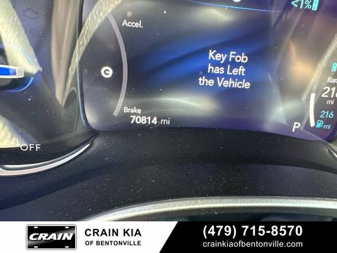 Used 2022 Chrysler Pacifica Touring-L FWD image 22