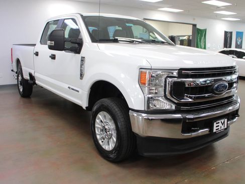 Used 2022 Ford F350 XL w/ STX Appearance Package image 3