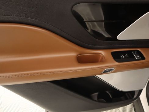 Used 2022 Lincoln Aviator Reserve w/ Equipment Group 201A image 19