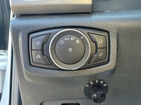 Used 2022 Ford F350 Lariat w/ Lariat Value Package AWD/4WD image 12