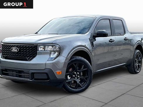 Certified 2025 Ford Maverick XLT w/ XLT Luxury Package image 1