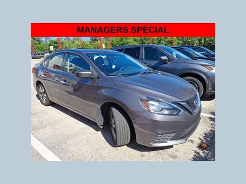 Used 2019 Nissan Sentra SV w/ Special Edition Package FWD image 1
