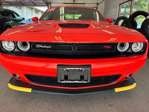 Used 2021 Dodge Challenger R/T Scat Pack w/ Dynamics Package RWD image 7