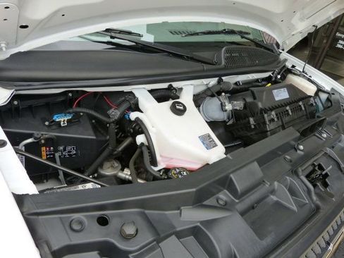 Used 2023 Chevrolet Express 2500 w/ Driver Convenience Package image 11