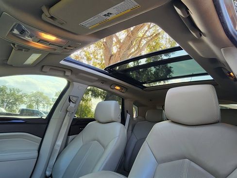 Used 2011 Cadillac SRX Performance image 21