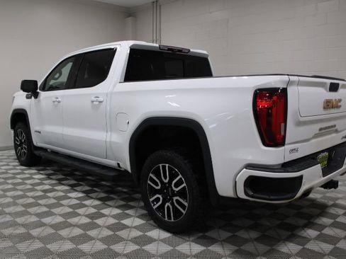 Used 2020 GMC Sierra 1500 AT4 w/ AT4 Premium Package AWD/4WD image 10