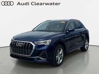 Used 2024 Audi Q3 2.0T Premium w/ Convenience Package AWD/4WD video 1